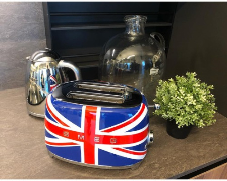 Тостер Smeg TSF01UJEU
