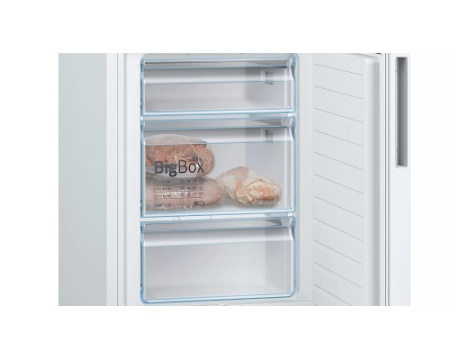 Двухкамерный холодильник Bosch KGE36AWCA