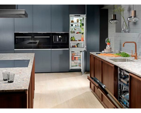 Встраиваемая посудомоечная машина Electrolux EEC67310L