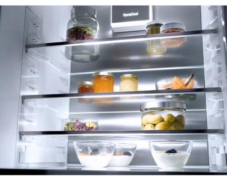 Встраиваемый холодильник Miele K 7793 C