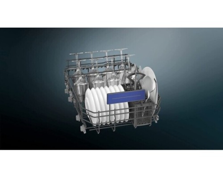 Встраиваемая посудомоечная машина Siemens SP63HX64KE