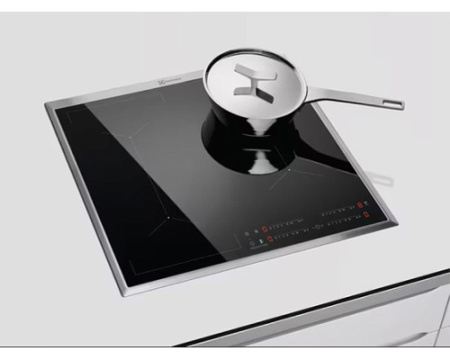 Индукционная варочная панель Electrolux EIV6340X