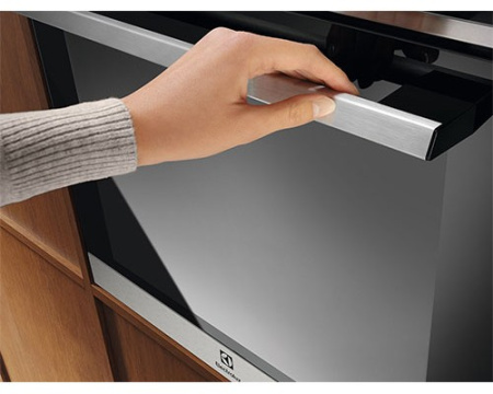 Духовой шкаф Electrolux LOE8F38X