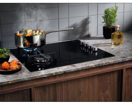 Варочная панель Electrolux EGE6172NOK
