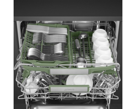 Встраиваемая посудомоечная машина Smeg STL7322BQL