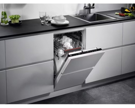Встраиваемая посудомоечная машина AEG FSE73407P