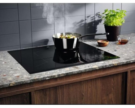 Варочная панель Electrolux EIS 6134