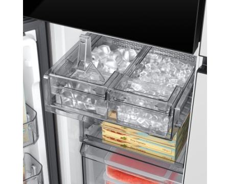 Многодверный холодильник Samsung RF65DB970012WR Bespoke с Beverage Center™