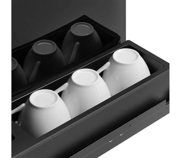 Кофемашина MAUNFELD AMCM1503B