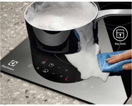 Варочная панель Electrolux LIT 30230 C