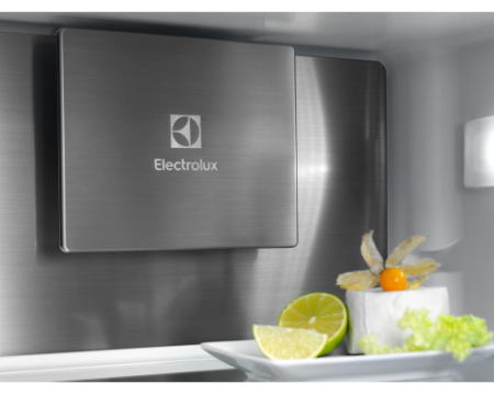 Встраиваемый холодильник Electrolux E8MNCD18S