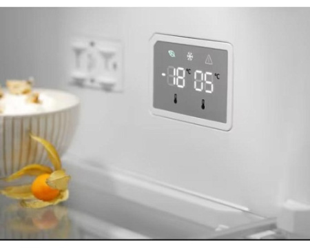 Холодильник Electrolux LNT7ME32M1