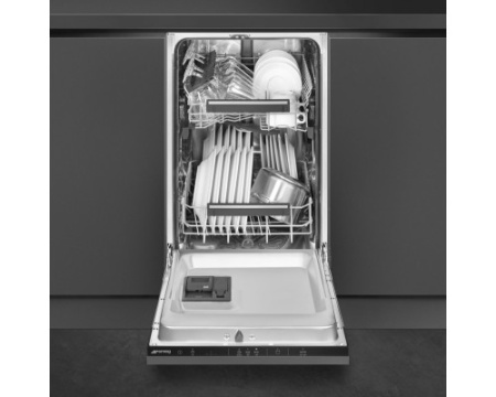 Полностью встраиваемая посудомоечная машина Smeg ST4522DIN