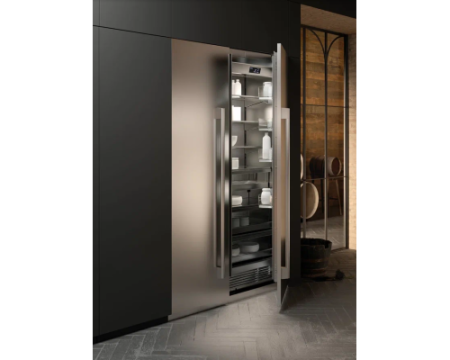 Холодильник Signature Kitchen Suite SKSCR2431P