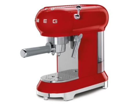 Кофемашина-эспрессо Smeg ECF01RDEU