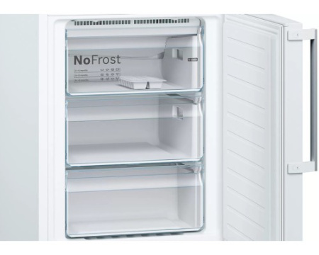 Двухкамерный холодильник Bosch KGN39VWEQ