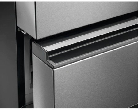 Холодильник Electrolux LLI9VF54X0