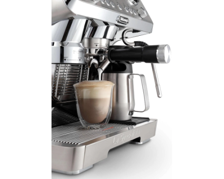 Рожковая кофеварка DeLonghi EC9885.M