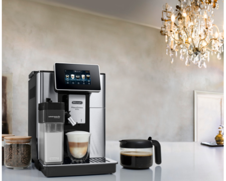 Кофемашина DeLonghi ECAM610.74.MB
