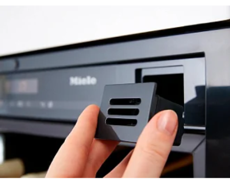 Встраиваемый винный холодильник Miele KWT 6722 iGS OBSW