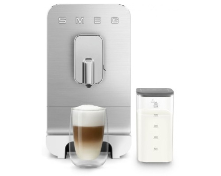 Автоматическая кофемашина Smeg BCC13WHMEU
