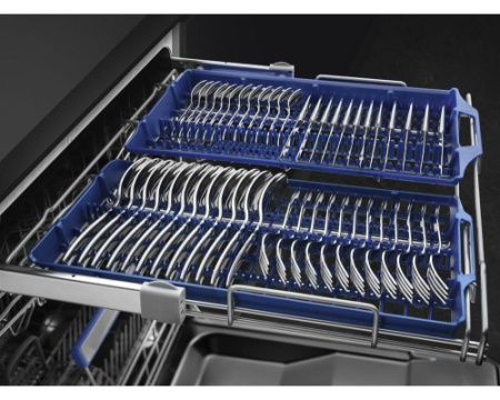 Встраиваемая посудомоечная машина Smeg STL342CSL