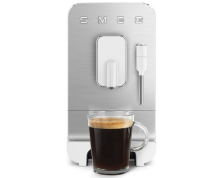 Автоматическая кофемашина SMEG BCC02WHMEU