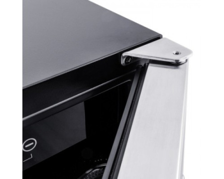 Винный шкаф Temptech WPQ30SCS