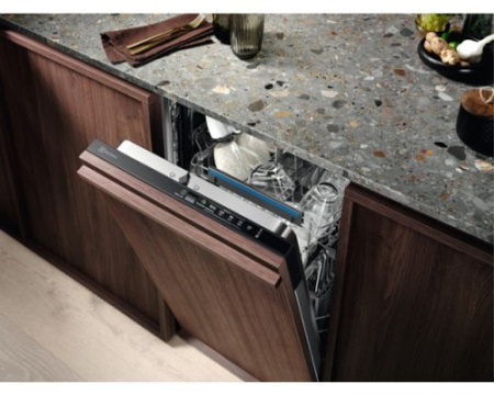 Встраиваемая посудомоечная машина Electrolux EKA12111L
