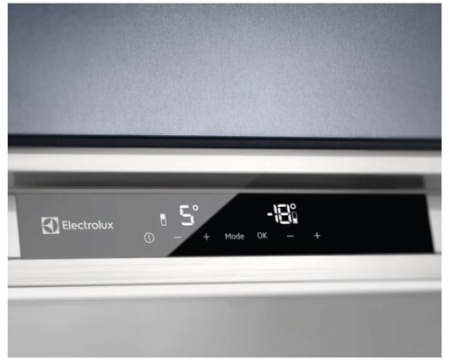 Встраиваемый холодильник Electrolux RNS8FF19S