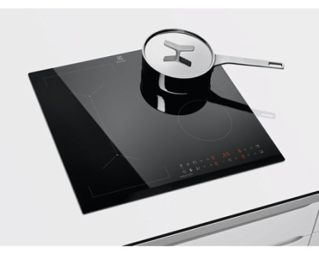 Варочная панель Electrolux IPE6443KFV