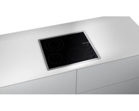 Варочная панель Bosch PKF645CA2E