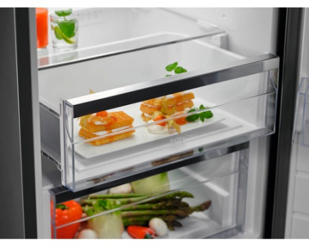 Холодильник Electrolux LRC 5ME38 X2