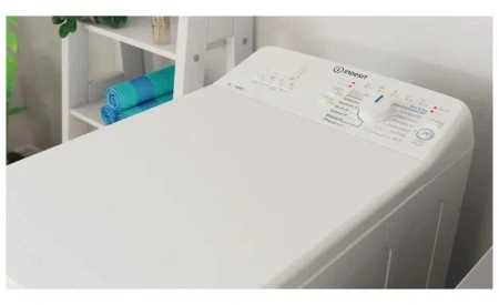 Стиральная машина INDESIT BTW L50300