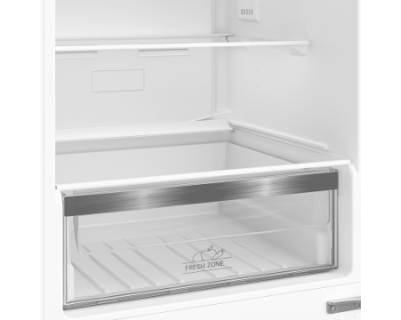 Встраиваемый холодильник Hotpoint HBT 18