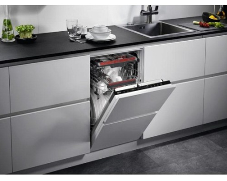 Встраиваемая посудомоечная машина AEG FSE73527P