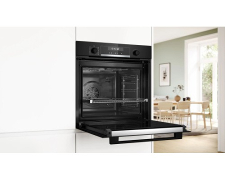 Духовой шкаф Bosch HBG578EB7