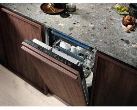 Встраиваемая посудомоечная машина Electrolux KEMB3301L