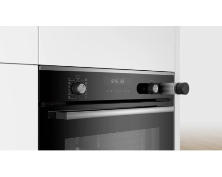 Духовой шкаф Bosch HRG2382S1